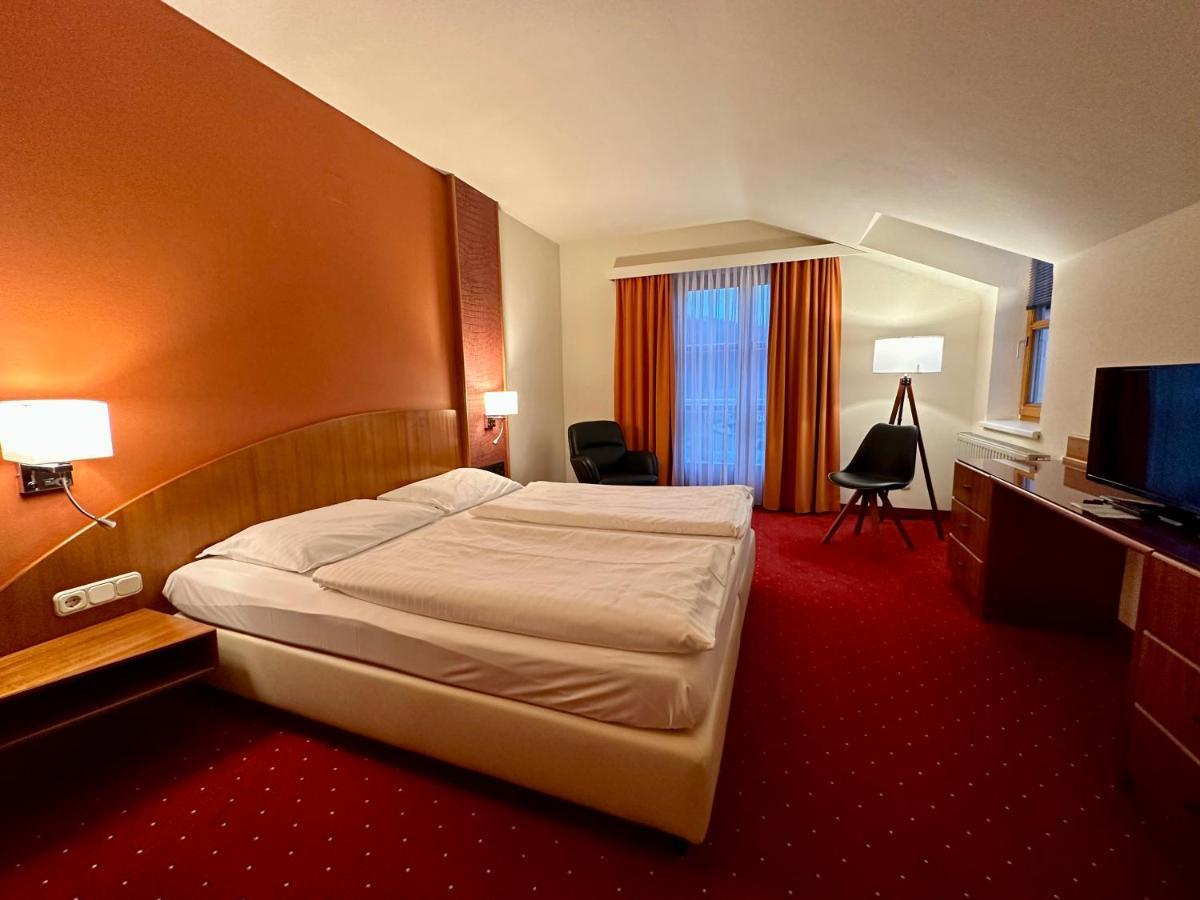 לויפרסדורף ביי פורסטנפלד Vitalhotel Krainz מראה חיצוני תמונה