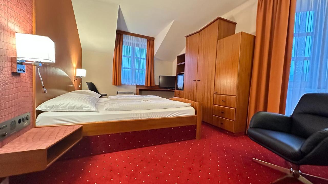 לויפרסדורף ביי פורסטנפלד Vitalhotel Krainz מראה חיצוני תמונה
