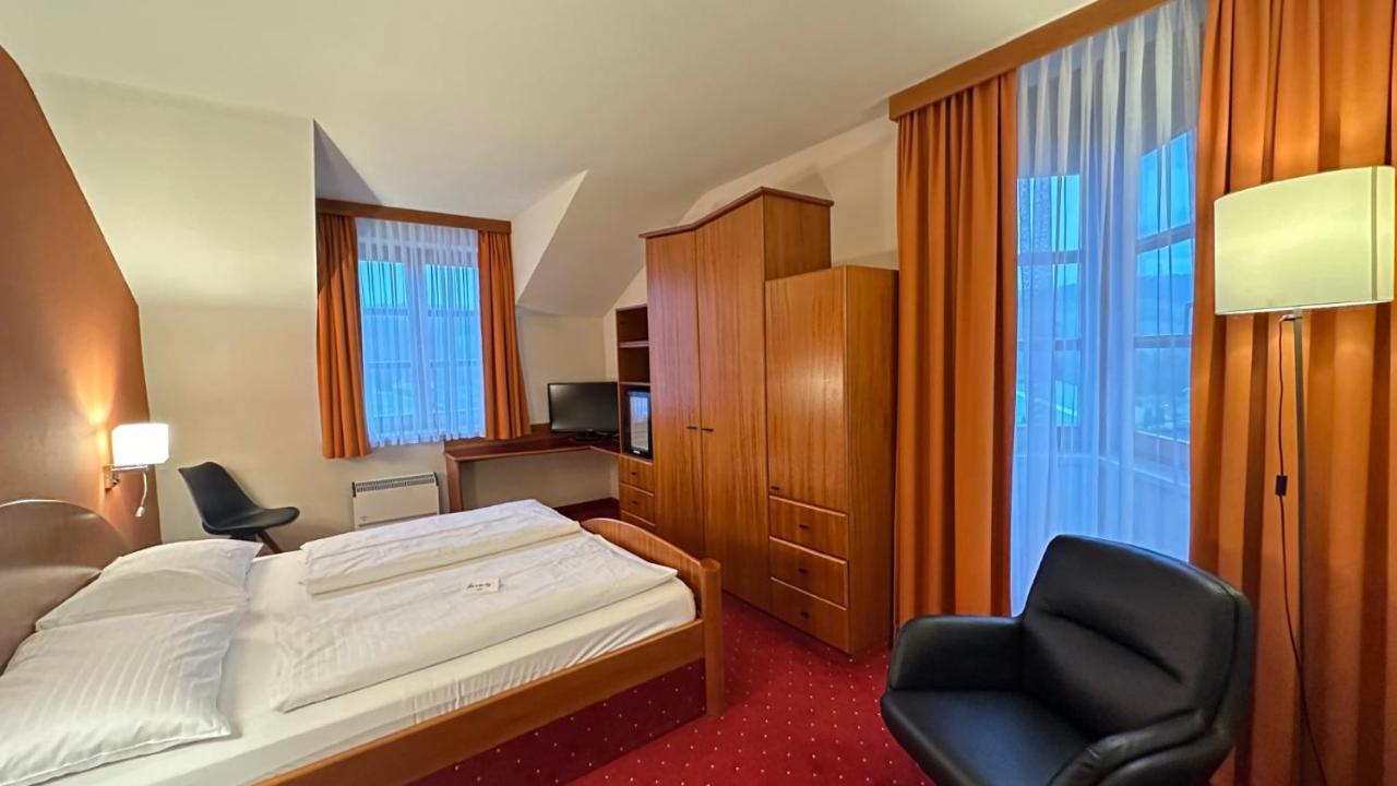 לויפרסדורף ביי פורסטנפלד Vitalhotel Krainz מראה חיצוני תמונה