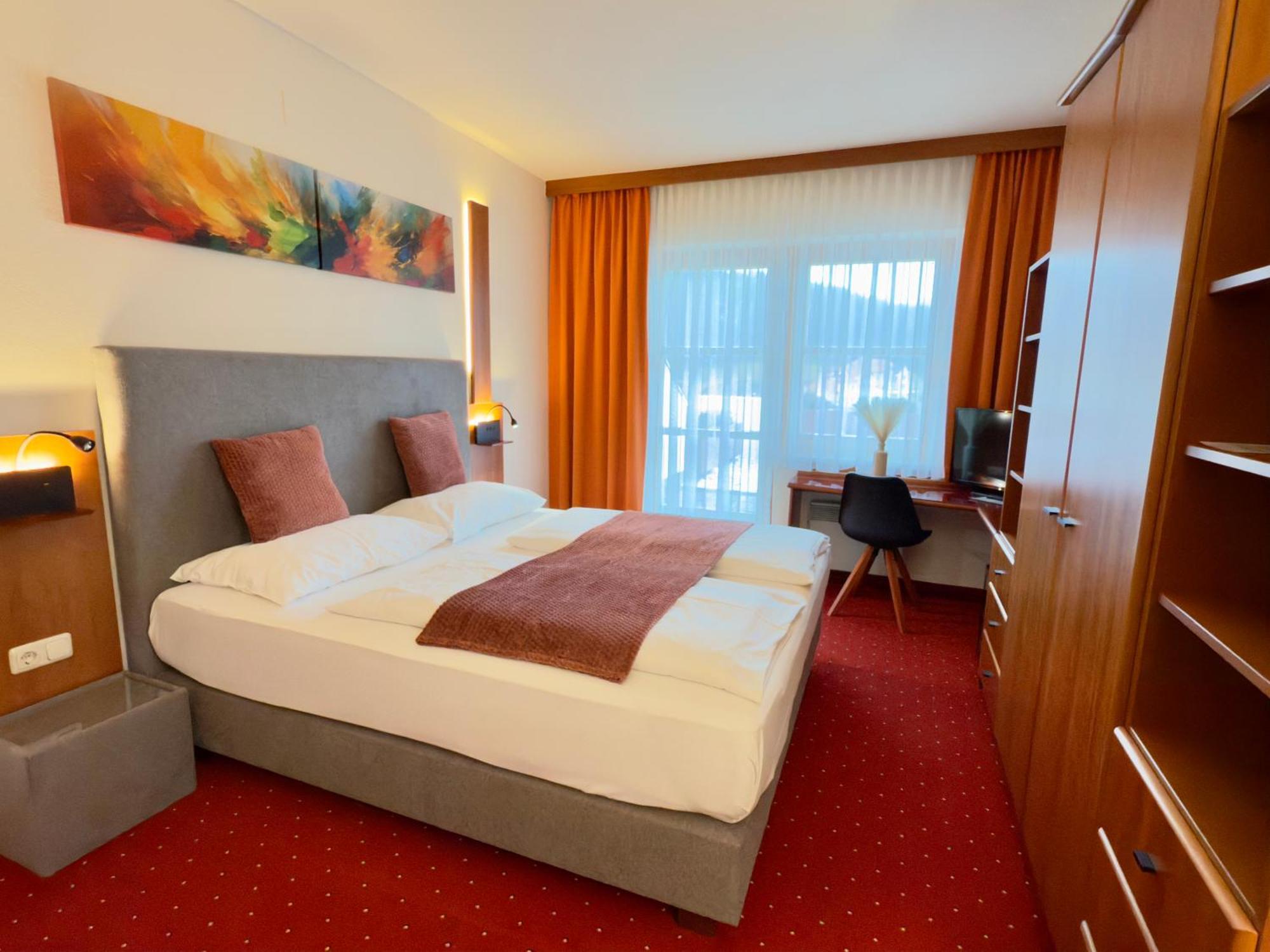 לויפרסדורף ביי פורסטנפלד Vitalhotel Krainz מראה חיצוני תמונה