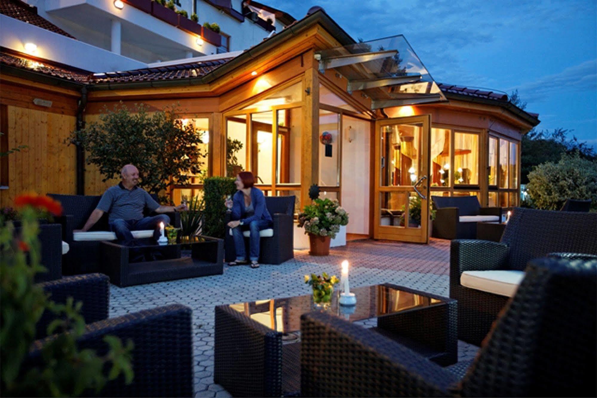 לויפרסדורף ביי פורסטנפלד Vitalhotel Krainz מראה חיצוני תמונה